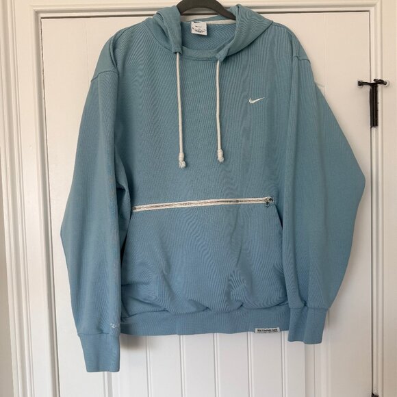 Nike Other - Nike Standard Issue Men's Basketball Pullover Hoodie Sweatshirt Blue/Ivory XL